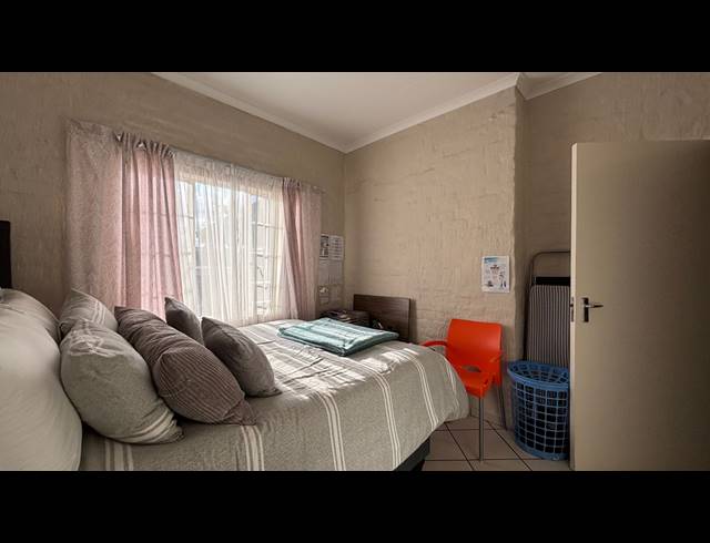 2 BEDROOM APARTMENT TO LET IN SONHEUWEL
